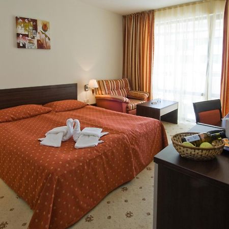 Hermes Club Hotel Tsarevo Dış mekan fotoğraf