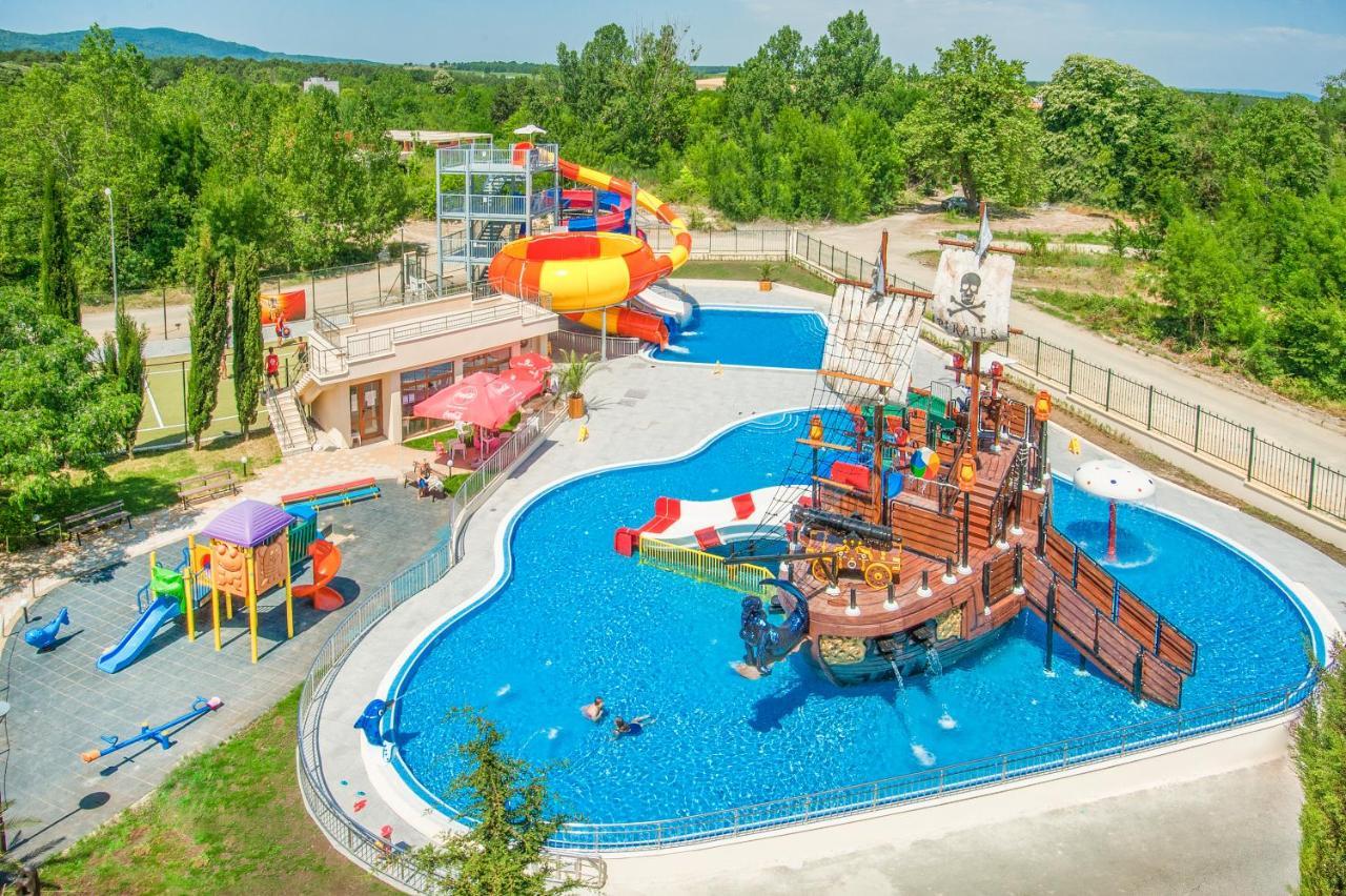 Hermes Club Hotel Tsarevo Dış mekan fotoğraf