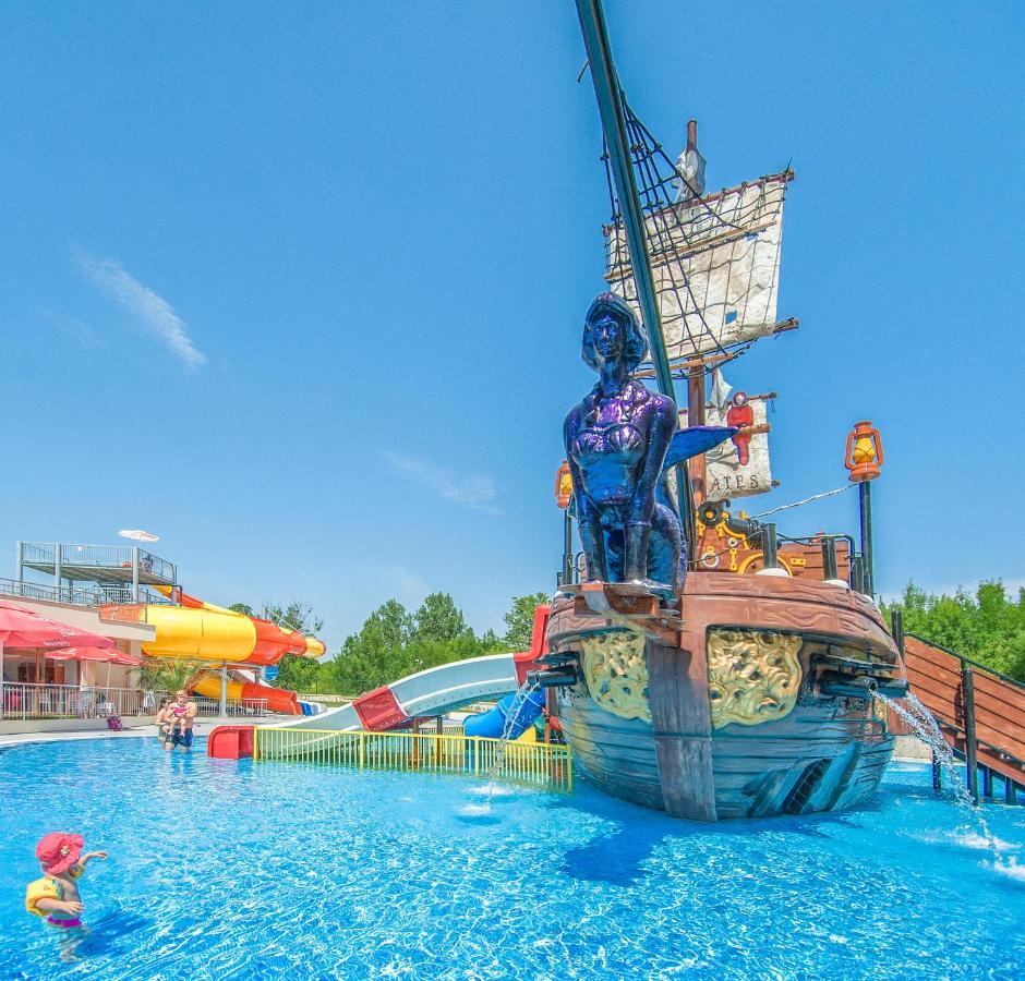 Hermes Club Hotel Tsarevo Dış mekan fotoğraf